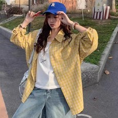 DMELD 女款柔和色調格紋休閒寬鬆版型襯衫 EO023