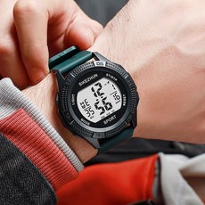 Sikezhun 時刻準 逍遙商會 軍人學生電子運動手錶 50g, 1個, 綠色