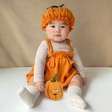 ikii 新生兒用萬聖節南瓜吊帶褲 + 帽子 + 南瓜搖鈴組合