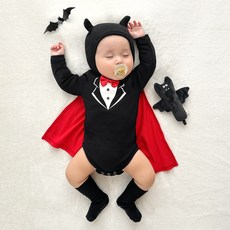 ikii 新生兒用 萬聖節 德古拉 連身衣 + 帽子 + 蝙蝠 搖鈴 套組