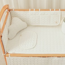 AiRabbit 嬰幼兒用人造絲加厚愛心絎縫雙面床墊 無固定帶, 奶油象牙白, 1個