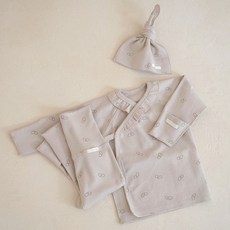 PEEKABOO 新生兒用 Peekabe 荷葉邊上下包屁衣組