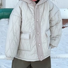 Uvely 兒童莫比拉連帽絎縫冬季鋪棉外套