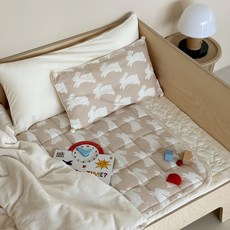 FRAMBOISE 嬰幼兒用 Kring Rabbit 純棉絎縫防水墊, 牛奶米色, 1個