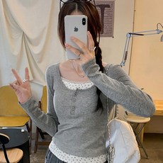 MarketA 女款疊穿花卉修身長袖T恤