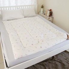 Butter Lion 奶油獅 美國抗菌純棉表布澳洲100%純新天然羊毛被 台灣製造, 米色