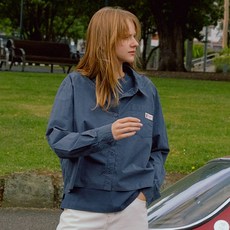 Andyou 女款 SeDon 復古標籤水洗短版襯衫