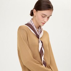 DAKS 女用 DD 圖案絲質方巾 + 環扣