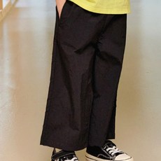 UNIFRIEND 兒童尼龍八分褲