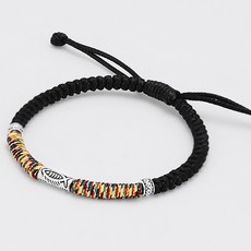 붓다베스트 부와 장수 상징하는 잉어 매듭 팔찌