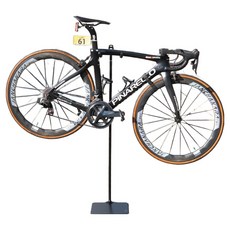 OLC Bike Tower 室內自行車架, 黑色, 1個