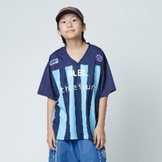 庫爾納 BIBL 寬鬆版型條紋V領足球短袖T恤