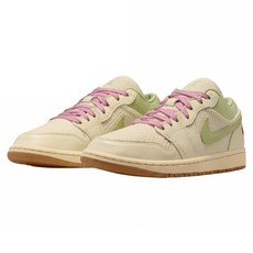 NIKE 耐吉 JORDAN 喬丹 女款 WMNS AIR JORDAN 1 LOW SE 運動鞋 II0569-100
