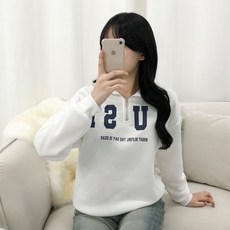 PEONIST 半拉鍊Polo領大學T