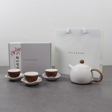 Dalsogum 傳統禮盒組 陶瓷茶壺茶杯 烤栗子組, 白色 + 棕色, 1套, 茶壺 + 3入茶杯 + 3入茶杯墊