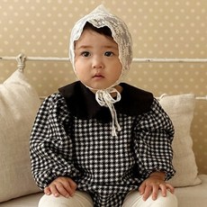 베베나인 유아용 벨 체크슈트