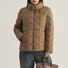 Elsso 女款波浪紋輕量基本日常冬季鋪棉外套