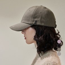 VARZAR VA 黑色鉚釘棒球帽