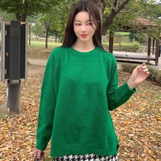 KnitNJean 女款寬鬆版側開衩不對稱落肩Crissy圓領針織衫