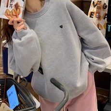 MEICHEL Lampling 圓領愛心點綴大學T 11102