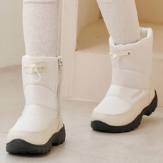 Attipas 防寒防滑兩穿安心鋪棉雪靴