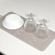 Ju and Ji 可捲起方便收納的長方形矽膠餐具瀝水墊, 藕粉色