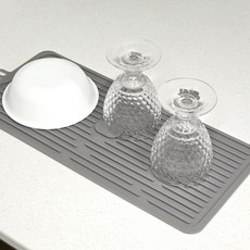 Ju and Ji 可捲起方便收納的長方形矽膠餐具瀝水墊, 深灰色