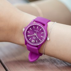 큐앤큐 여성용 빈티지 큐빅시계 GS31J GS35J GS39J