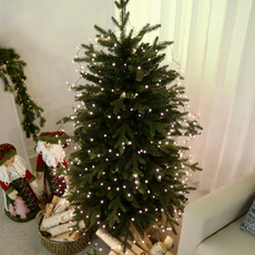 다우에프앤지 크리스마스 무장식 프리미엄 알파인트리 그린 + 큰지네전구 3p 세트, 무장식트리 150CM+큰지네전구 3개