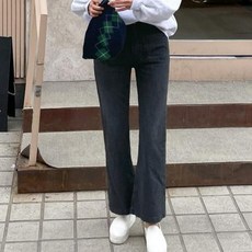 Pippin 女款雙口袋靴型牛仔褲 79404