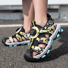 BEBEMARU 男童防滑旋鈕涼鞋 9687