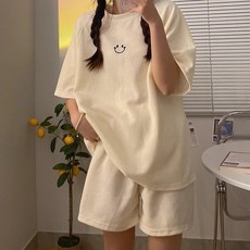 Elsso 多色日常笑臉情侶睡衣短袖+短褲套裝