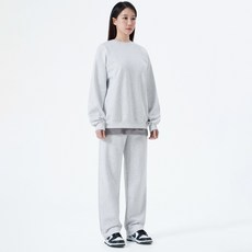 Naven SET 大學T + 半寬褲 NAM22W