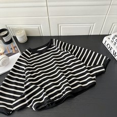 Uvely 兒童款 Monglee 條紋圓領長袖針織衫