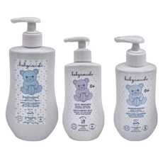 Babycoccole 寶貝可可麗 軟綿綿柔嫩禮盒 嬰幼兒洗髮沐浴露 潤膚乳 250ml, 單一顏色, 1組