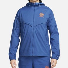 Nike 男款 Run Energy Windrunner 防風外套 FN3306-476 + Welldone 襪子套組