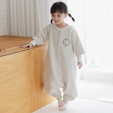 Alstro 微笑圖案素色長袖連身睡衣