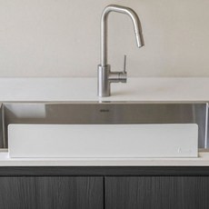 LEAVES 黏貼式矽膠水槽擋水板 55 x 10 cm, 鯨魚灰, 1個