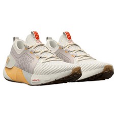 언더아머 여성용 UA HOVR 팬텀 3 SE 가죽 러닝화 3026647-100