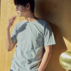 유니버스 가먼트 남성 베이직 반팔 티셔츠