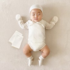 ikii 孩童長袖連身衣用品禮盒 7件組+禮物袋