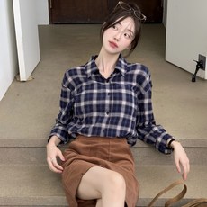 MIND BRIDGE 女款寬鬆格紋襯衫 MZWS5201