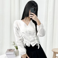 PEONIST V領抽繩抓皺鈕扣罩衫