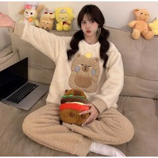 Tuistar 女性蓬鬆極細纖維冬季睡眠睡衣上下套組