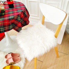 人造羊毛抓絨方形靠墊 DD043