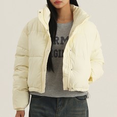 Elsso 女款排釦拉鍊短版鋪棉外套