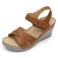 J SHOE 女款纖細超輕量厚底坡跟繫帶涼鞋 7cm, 225, 棕色