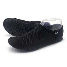 Newvera 多功能貼合水陸兩用鞋