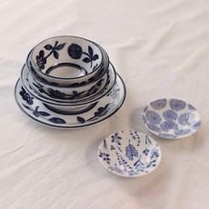 LOKO LIVING Rinka 單人獨食餐具組 7件組, 混合色, 飯碗 + 湯碗 + 中碟 + 大碟 + 點心盤 + 葉形醬料碟 2件 隨機出貨, 7個