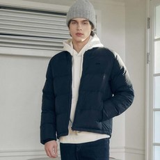 GUESS 男女通用 New 換季鋪棉夾克 MO4W9894